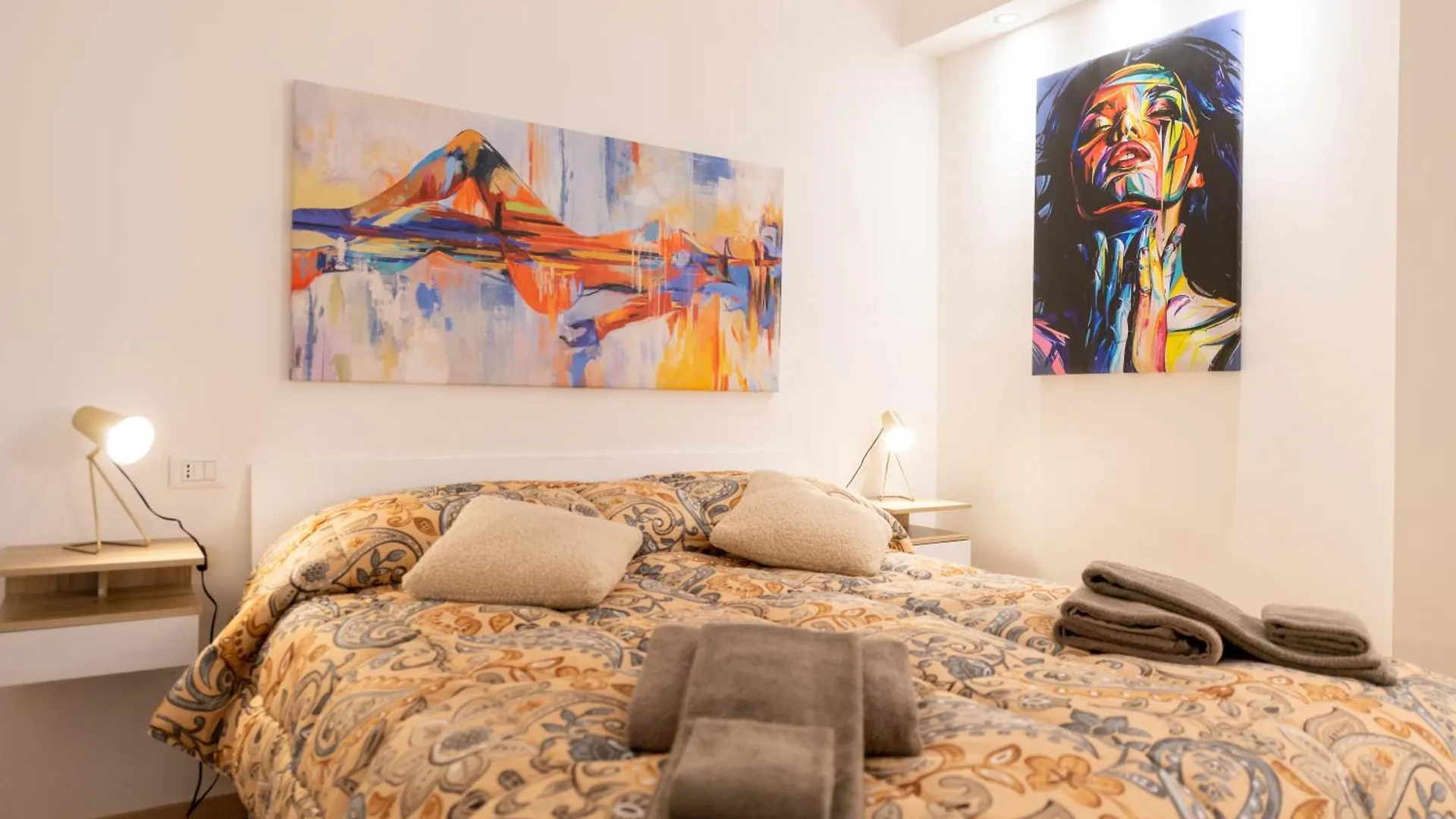 Lady Hana 2 Venice Apartment